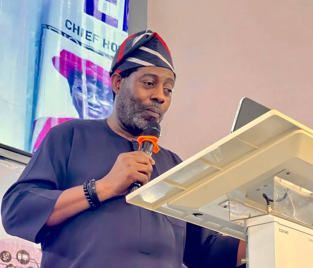 Reimagining the Stage: Culture, Code and Connection in the Age of Digital Convergence